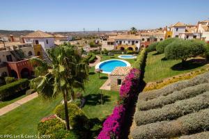 Chata (BUT001) South West Facing Town House Ayamonte Španělsko