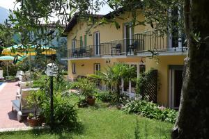 Standard Double or Twin Room with Garden View room in Hotel Casa Popi