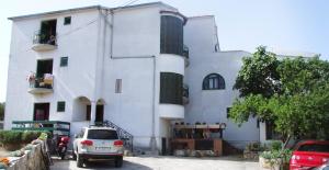 Apartments Roko i Niko