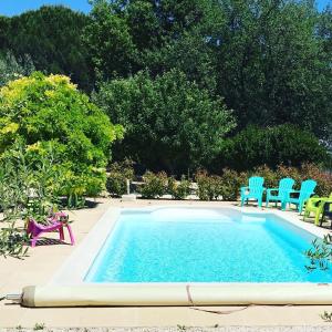 Maisons de vacances MAISON AXALY SAINT MARTIN D’ARDECHE 12 PERSONNES AVEC PISCINE : photos des chambres