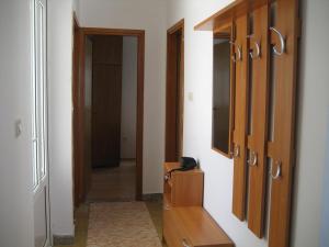 Apartments with a parking space Rogoznica - 11679