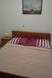 Apartments with a parking space Rogoznica - 11679