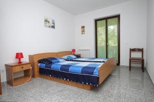 Two-Bedroom Apartment with Terrace room in Apartments with a swimming pool Funtana Porec - 3009