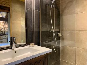 Maisons d'hotes La Poupardoise : Chambre Double 3 - Vue sur Port