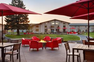 Ramada by Wyndham Spokane Airport - image 2