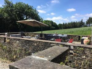 MANOIR DE BOTMINY LAC de GUERLEDAN