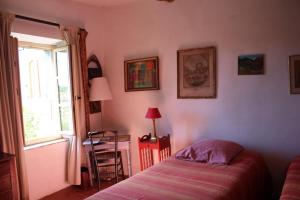 B&B / Chambres d'hotes Sous l'abricotier : photos des chambres