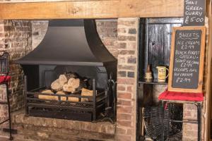 The Saracens Head THE CONKERA