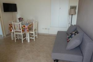 Cambre Apartments