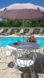 B&B / Chambres d'hotes La Belle Vie B&B : photos des chambres