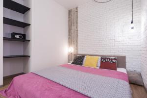 Francuzskij Bulvar, 19 Жемчужина