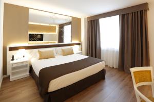 Junior Suite room in Sercotel Alfonso XIII