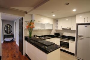 GM Complex Apartment