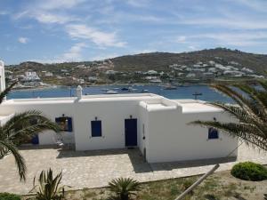 Ornos Seaside Blue Villas Myconos Greece