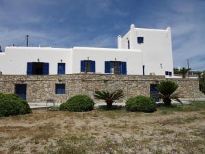 Ornos Seaside Blue Villas Myconos Greece