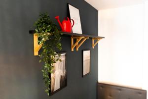 Nürburgring Industrial Design House, großer Garten, BBQ