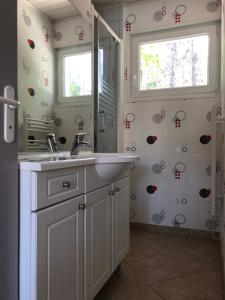 Maisons de vacances Maison Sapinettes : photos des chambres