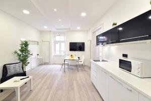 Agape Apartments 