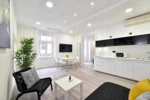 Agape Apartments 