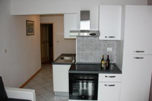 One-Bedroom Apartment with Terrace and Sea View room in Guesthouse Santor