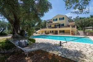 Villa Elaia Suites & Apartments No.2 Paxoi Greece