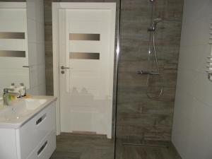 Apartament z Basenem Laura Polanki Park