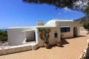 O&K 3-Bedroom Villa with Sea view, Golden Beach, Paros Paros Greece