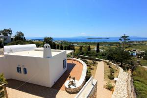 O&K 3-Bedroom Villa with Sea view, Golden Beach, Paros Paros Greece