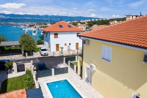 4 stern ferienhaus Beach VILLA OASIS With Swimming Pool, SUP & Seaview Klimno Kroatien