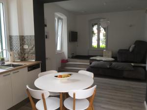 Vana & Tea Luxury Studio Apartment