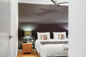 Domain One Apartment