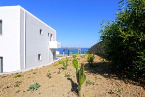 Nikoi Villas Myconos Greece