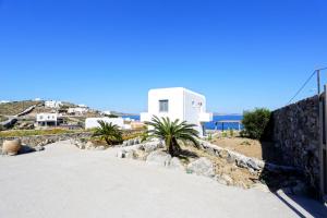 Nikoi Villas Myconos Greece