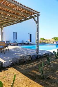 Nikoi Villas Myconos Greece