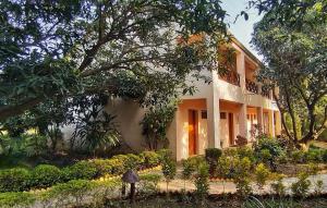 Serenity Corbett Resort