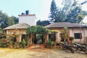 Serenity Corbett Resort