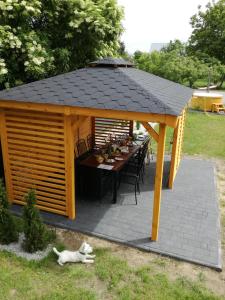 Willa Wanda - duży ogród z hot-tube i sauna