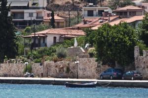 KIVERI 1876 traditional seafront cottage Argolida Greece