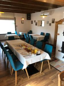 Vaj Bisztró és Vendégház