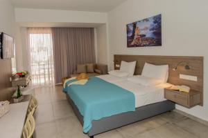 Blue Horizon Apartments