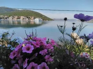 MELI-IOS - Áyios Dhimítrios