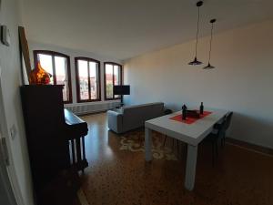 Sunrise Apartment in Giudecca
