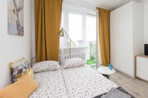 SuperApart Belwederska A MiniStudio, Balcony, Kitchen, Pet-Friendly, TV & Wifi