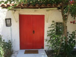 KIVERI 1876 traditional seafront cottage Argolida Greece