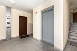 SuperApart Belwederska room B MiniStudio - near to Łazienki Park