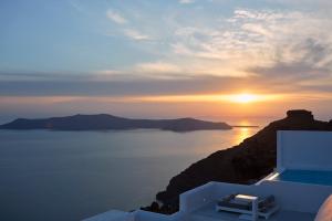 Eden Villas by Canaves Oia Santorini Greece