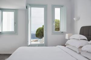 Eden Villas by Canaves Oia Santorini Greece