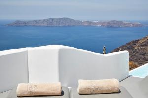 Eden Villas by Canaves Oia Santorini Greece