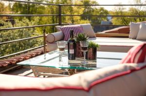 R22 Boutique Apartments
