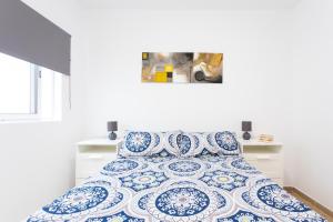 The wave house El Médano